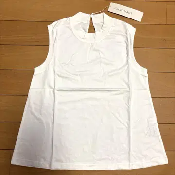 새상품 JILLSTUART 슬리브리스 티셔츠 화이트