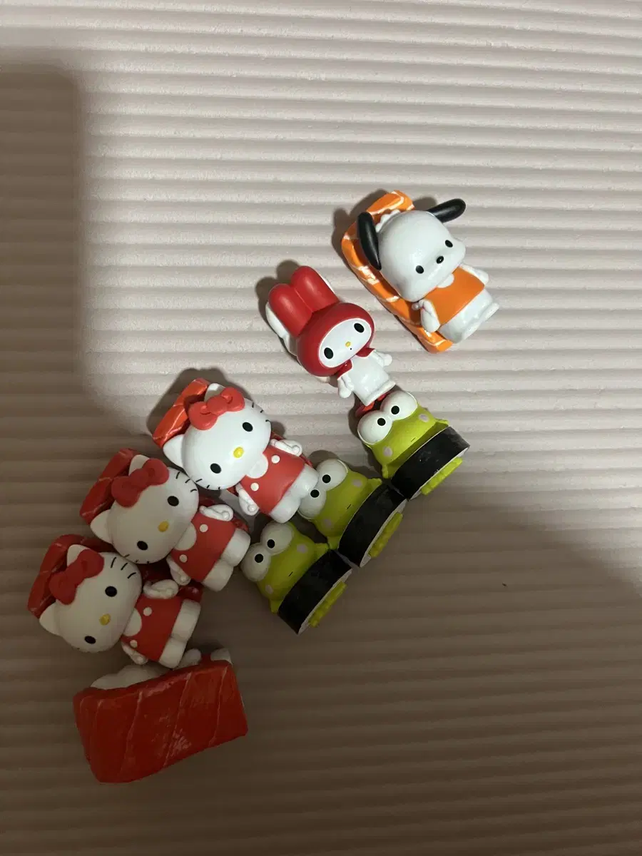 [급처] 산리오 피규어 팝니다..