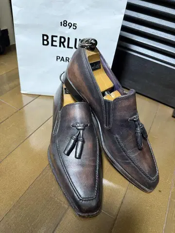BERLUTI 벨루티 태슬 로퍼 가죽 신발