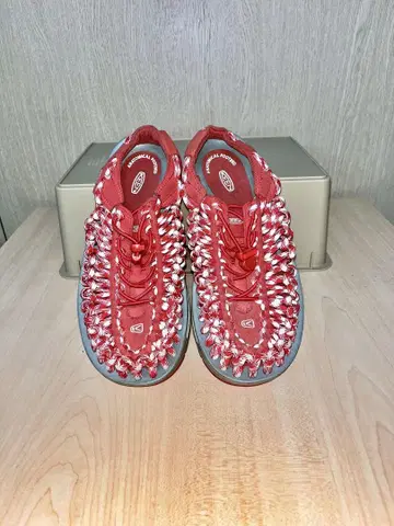 새상품급 KEEN 남성용 샌들 keen 샌들 남성용 UNEEK 27cm