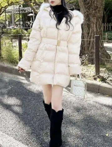 Cheri mi (셰리미) 롱 파이버 다운 코트 화이트 S 사이즈