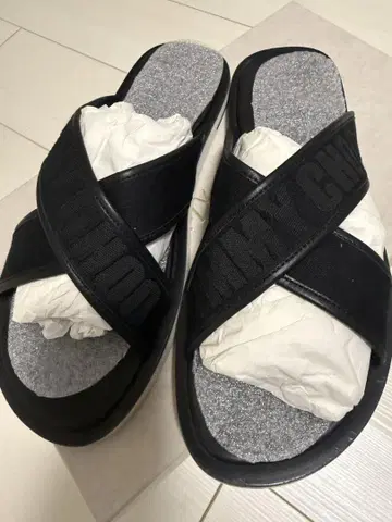 지미추 샌들 남성용