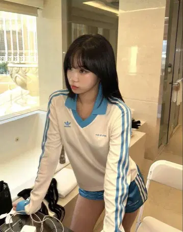 아디다스 Sporty&Rich 스카이블루