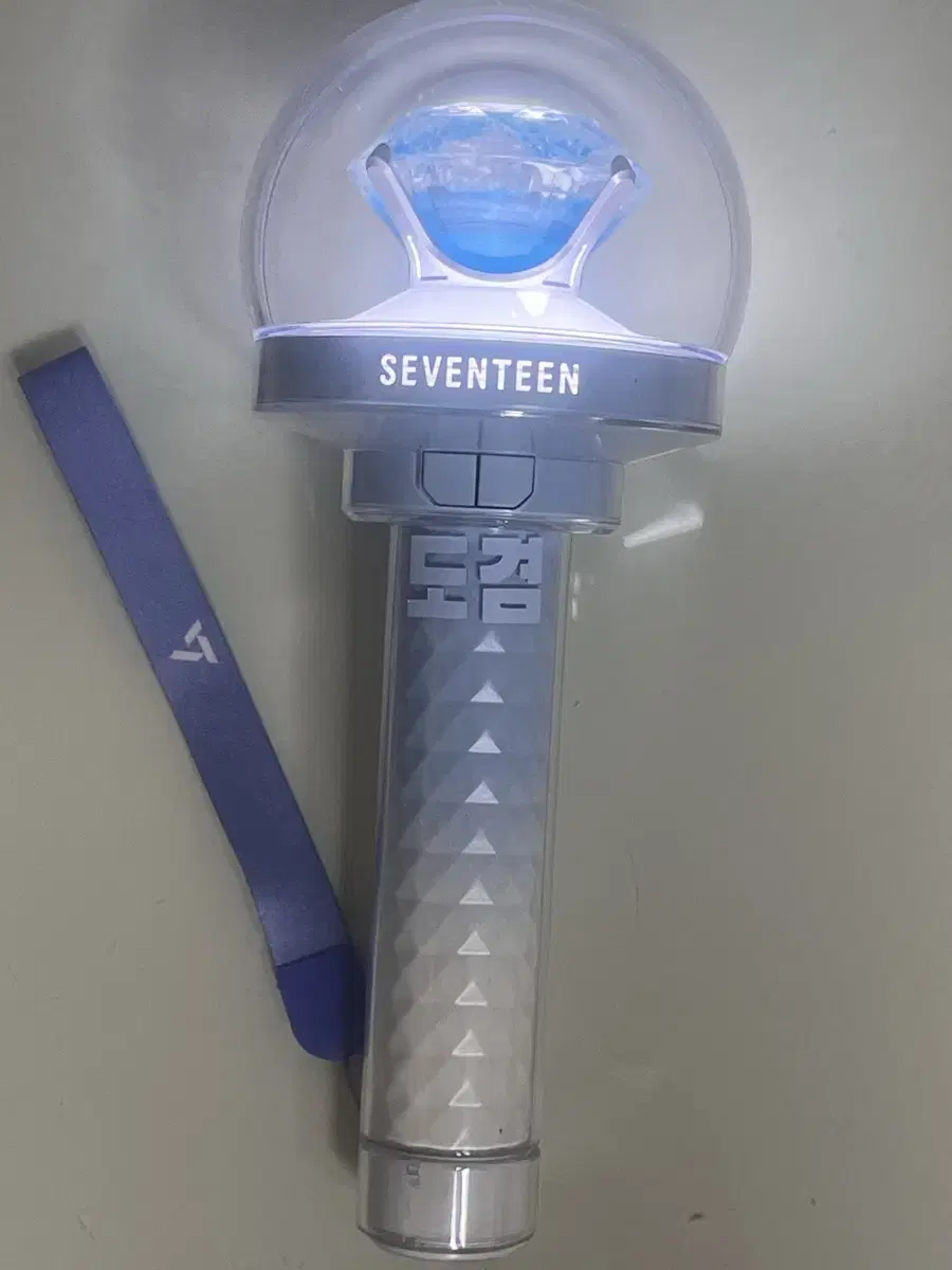 Seventeen new Carrot Bong custom dk