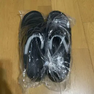 지유 rokh 로퍼 클로그 샌들 BLACK 29cm