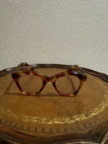 압도적 빈티지 프레임 프랑스 심이 없는