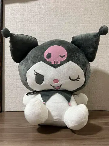 빅 봉제 인형 산리오 쿠로미 Kawaii Skull Motif Plush