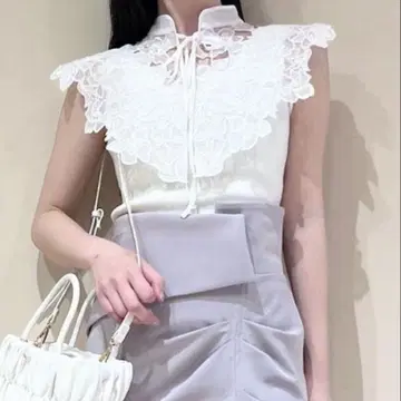 SNIDEL 레이스 칼라 슬리브리스 니트 아이보리