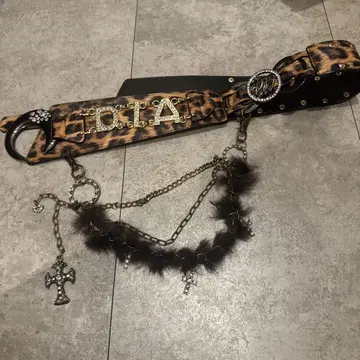 d.i.a. 문 버클 벨트 레오파드 무늬 베이지