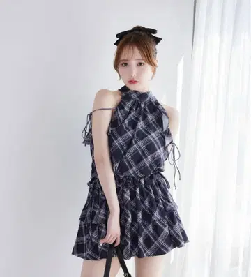 one after another NICE CLAUP 아메슬리 미니 원피스