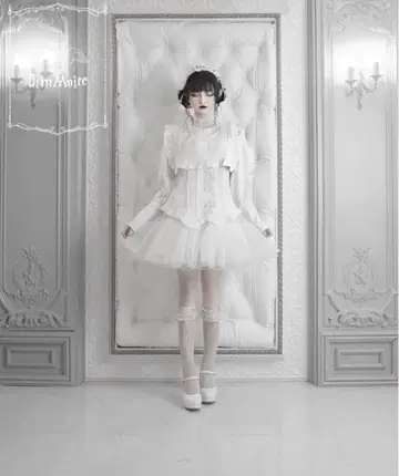 Dimmoire 디모어르 몽환적인 블라우스