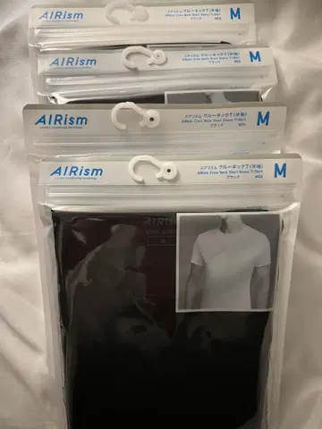 유니클로 AIRism M 사이즈 블랙 크루넥 티셔츠 4장 세트