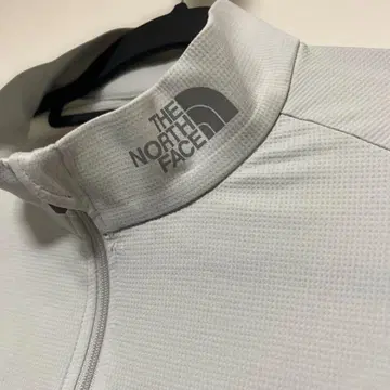 THE NORTH FACE 롱 티셔츠