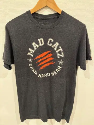 Mad catz 머드캣츠 티셔츠 우메하라