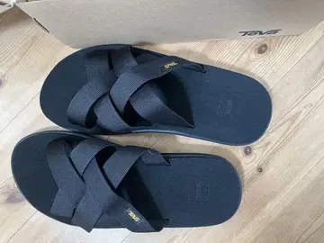 Teva 블랙 샌들 사이즈 10 테바