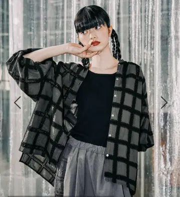 니코앤드 [MODE NORM CORE] 엠블로 보일 밴딩 셔츠 스모크