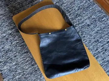 랑글리츠 가죽 우편 가방
