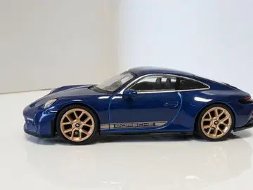 MINI GT 1/64 포르쉐 911 (992) GT3