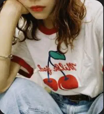 MILKFED 밀크 페도 체리 티셔츠
