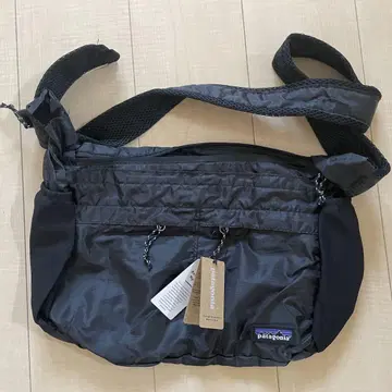 PATAGONIA LIGHTWEIGHT TRAVEL COURIER 15L
