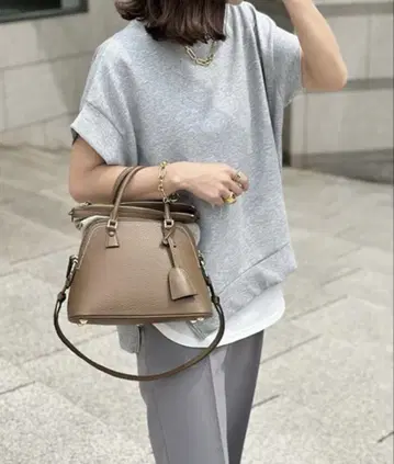 사이드 지퍼 크루넥 풀오버