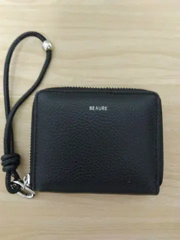 BEAURE 블랙 가죽 접이식 지갑