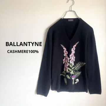 BALLANTYNE 발란타인 꽃 자수 V넥 스웨터 블랙 캐시미어