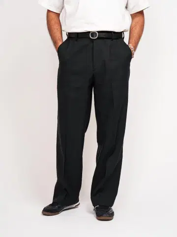 OVY RELAX WIDE ACTION SLACKS M 사이즈 새상품