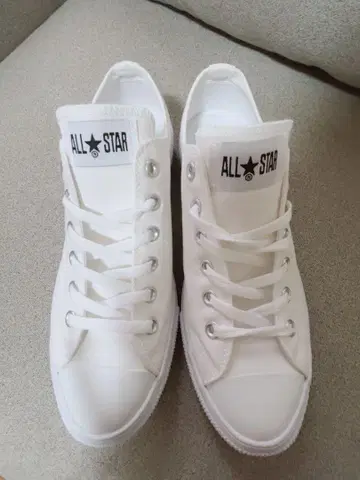 CONVERSE ALL STAR 화이트 로우 컷