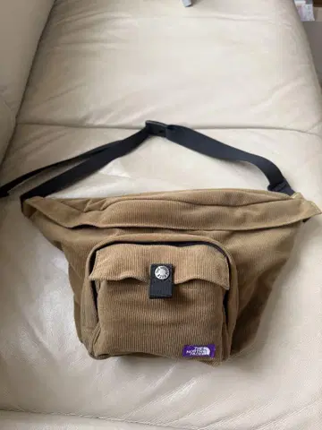 The North Face 코듀로이 허리 백 브라운