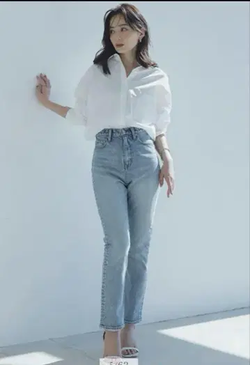 아누안스 슬림 스트레이트 데님 라이트 블루 2