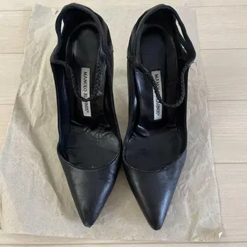 마놀로 블라닉 블랙 하이힐 가죽