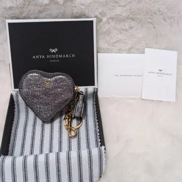ANYA HINDMARCH 하트형 코인 케이스 키 참 실버