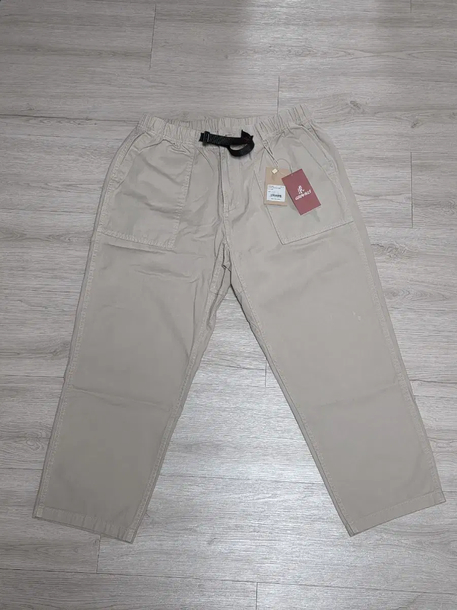 Gramicci Loose Tapered Chino L