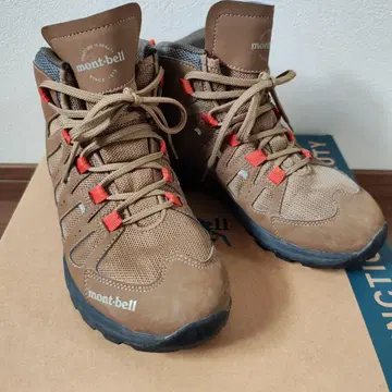 mont-bell 등산화 하이컷