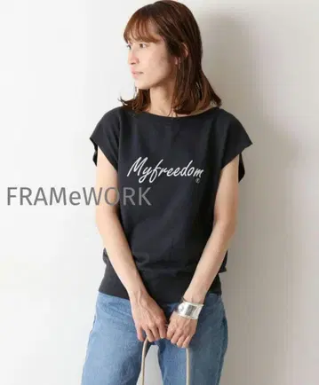 FRAMeWORK 미니 츄리 프렌치 슬리브 티셔츠