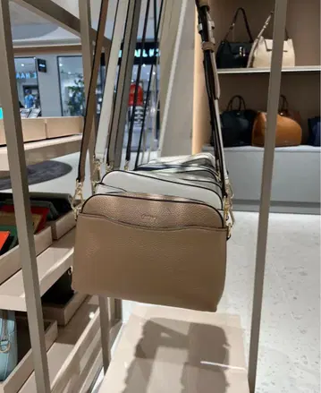 훌라 숄더백