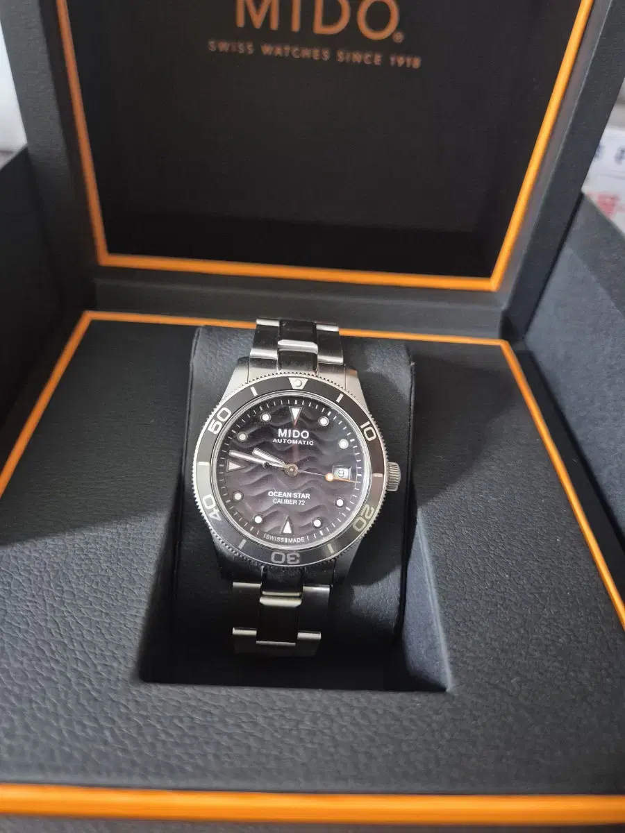 Mido Ocean Star 39 Black & Gray