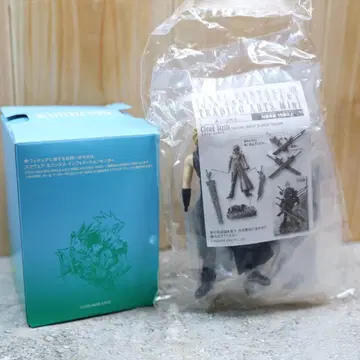 파이널 판타지 7 클라우드 트레이딩 아트 피규어