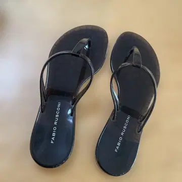 FABIO RUSCONI 블랙 비치 샌들