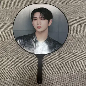 SEVENTEEN RIGHT HERE 조슈아 부채