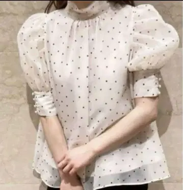 스나이델 도트 블라우스