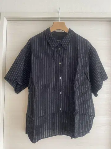 UNITED ARROWS CITEN 시어 스트라이프 유루 셔츠 블랙