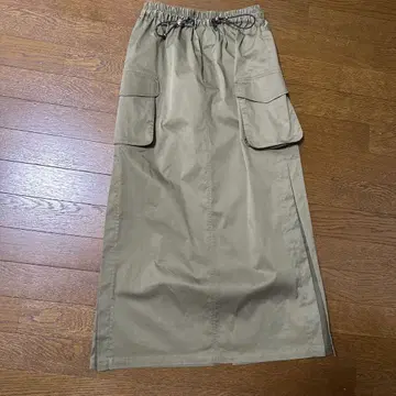 카키 롱 스커트 드로우 스트링 포함