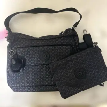 Kipling 스칼렛(시그니처 엠보싱) 택 포함 새상품