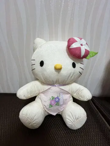 헬로키티 봉제 인형