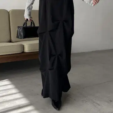 capricieux lemage 턱 드레이프 스커트