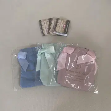 Maison de FLEUR 더블 리본 개더 토트 백 키링