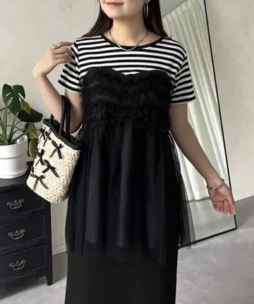 택 포함 새상품 프로즈 베일 프릴 튤 도킹 페플럼 티셔츠 보더