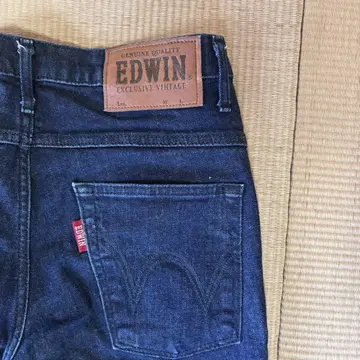 EDWIN 익스클루시브 빈티지 스키니 데님